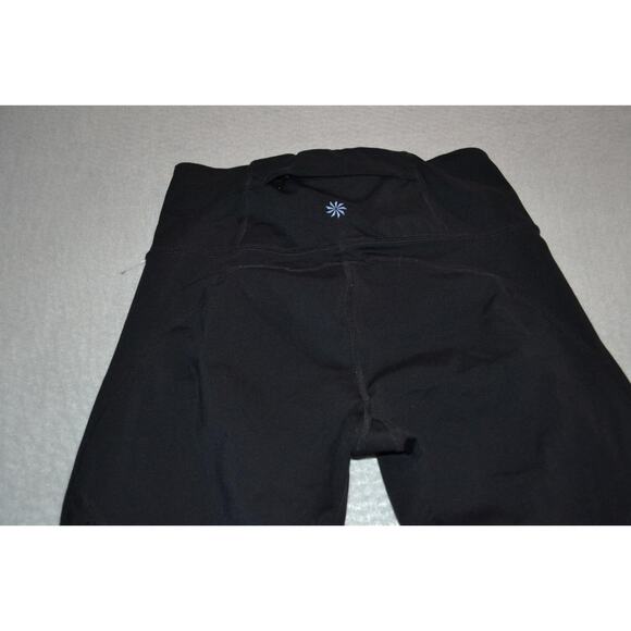 30164 Athleta Gym Pants Leggings Capris Workout Black Size Small Womens - Picture 12 of 12